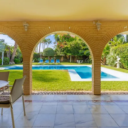 Exclusive Elmessidor Villa *