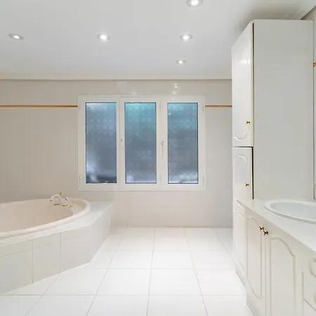 Exclusive Elmessidor Villa *