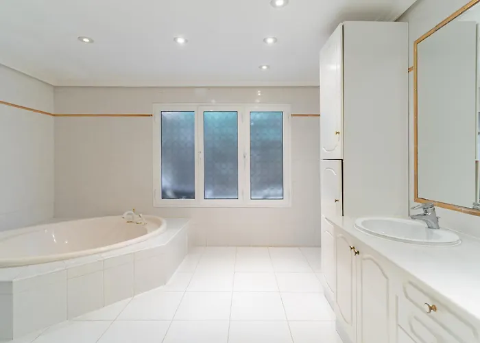 Exclusive Elmessidor